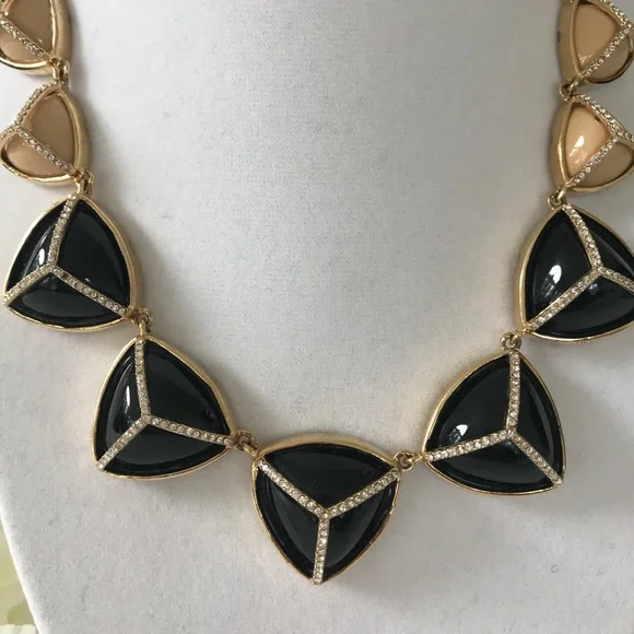 Nwt Fossil Gold Tone Statement Necklace With Black Beige Stones And Pave 16”-18” - Picture 2 of 3